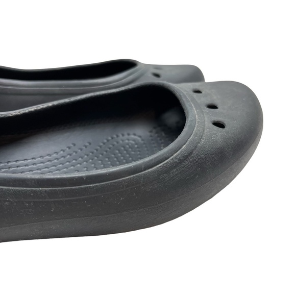 CROCS Black Slip On Round Toe Rubber Waterproof Flats Loafers Casual Shoes sz 8 - Picture 3 of 16